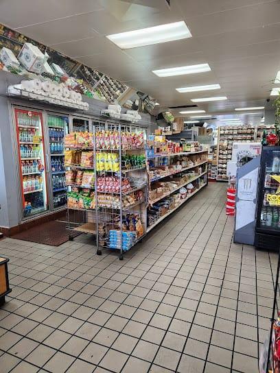 La Nueva Market