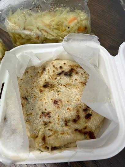 Pupuseria Vanessa Food Truck