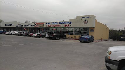2 Tierras Restaurant - Pupusas Restaurant