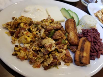 Aguila Miguelena - Pupusas Restaurant