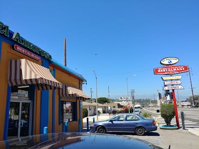 El Amoroso - Pupusas Restaurant