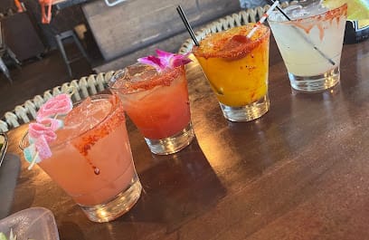El Cachimbón - Pupusas Restaurant