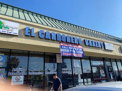 El Carbonero Bakery - Pupusas Restaurant