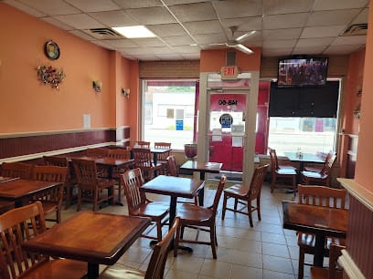 El Comal Pupuseria - Pupusas Restaurant