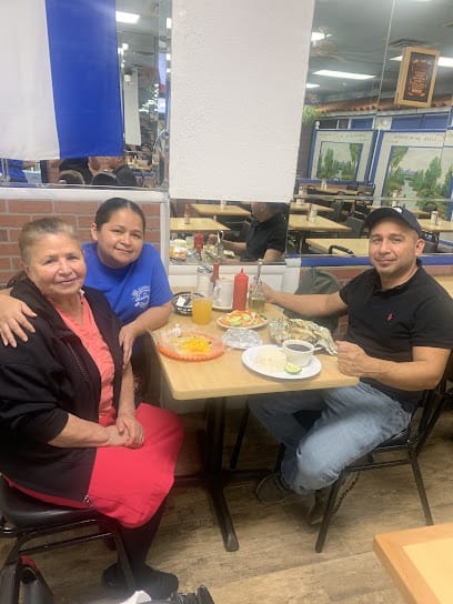 El Maizalito Salvadoreño - Pupusas Restaurant
