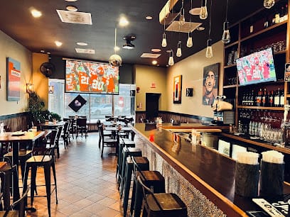 El Tamarindo - Pupusas Restaurant