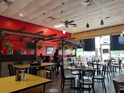 La Familia Restaunte y Pupuseria - Pupusas Restaurant