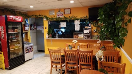 La Nueva Paz - Pupusas Restaurant