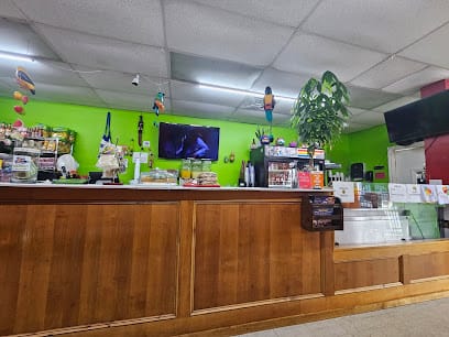 Limeños Restaurant (Pupuseria) - Pupusas Restaurant