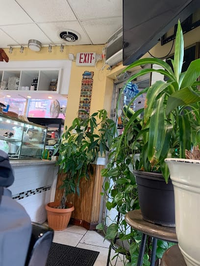 Palacios - Pupusas Restaurant