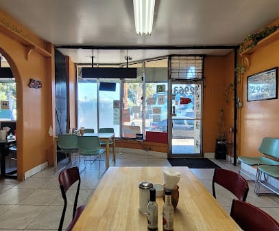 Pupusería Cuzcatlán - Pupusas Restaurant