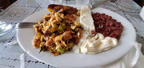 Pupuseria Los Nueve Vientos Osicala - Pupusas Restaurant