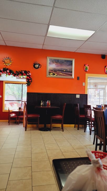 Rancho Los Primos Restaurant - Pupusas Restaurant