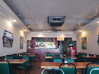 Restaurante Salvadoreño Y Pupuseria Los 3 Hermanos - Pupusas Restaurant